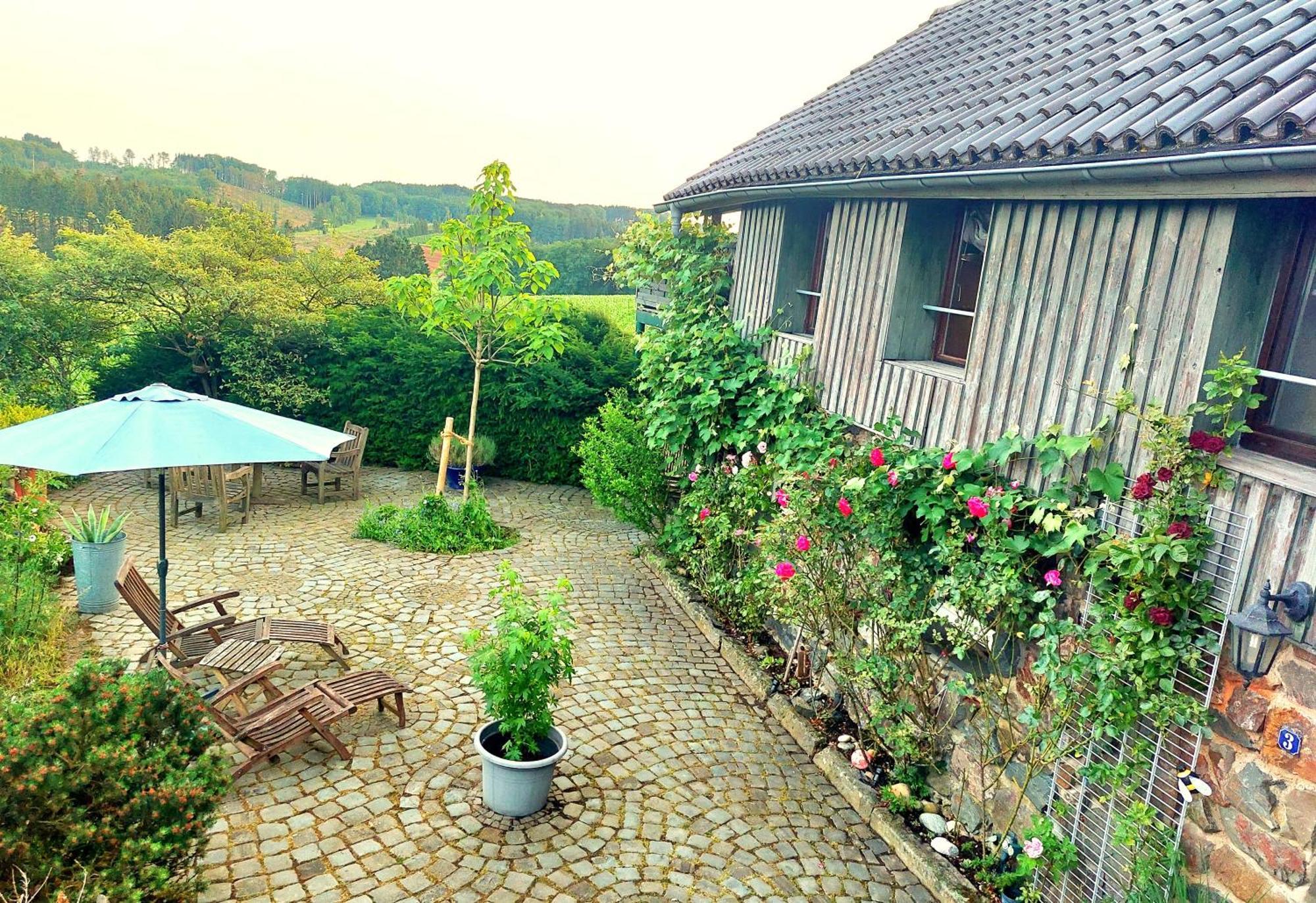 Kleines Haus Mitten In Der Natur Mit Eigener Terrasse Und Sonnenbalkon Halver Экстерьер фото